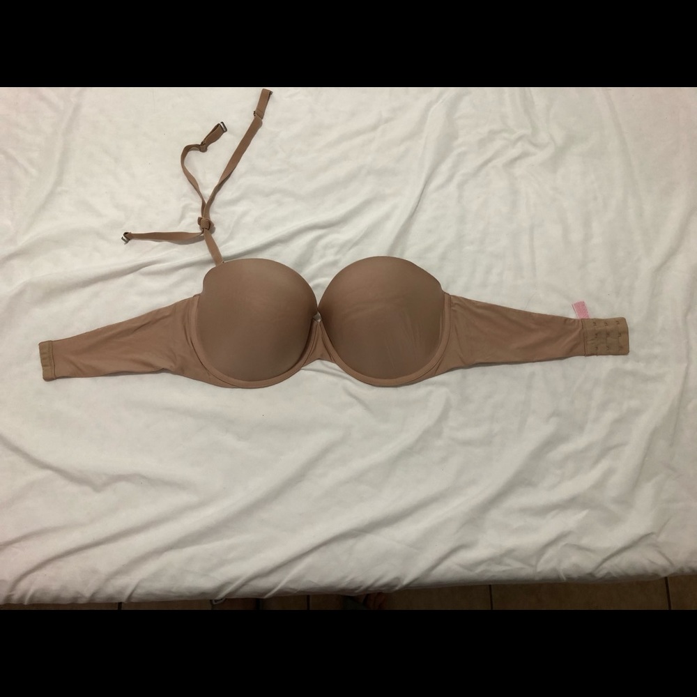 Victoria Secrets push up bras